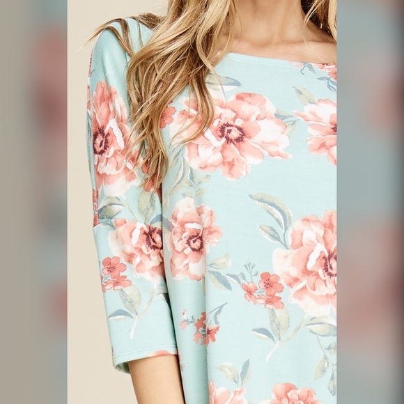 LAST 1!! 🌸Dusty Mint off or on Shoulder Tunic - Picture 3 of 3